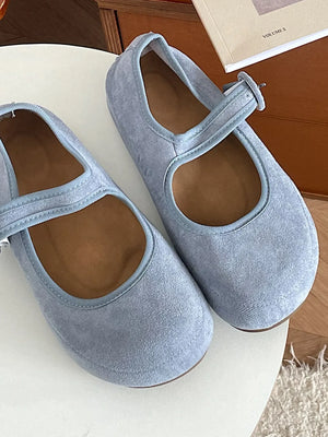 Round Toe Flat Slip-Ons - Makw Official Site