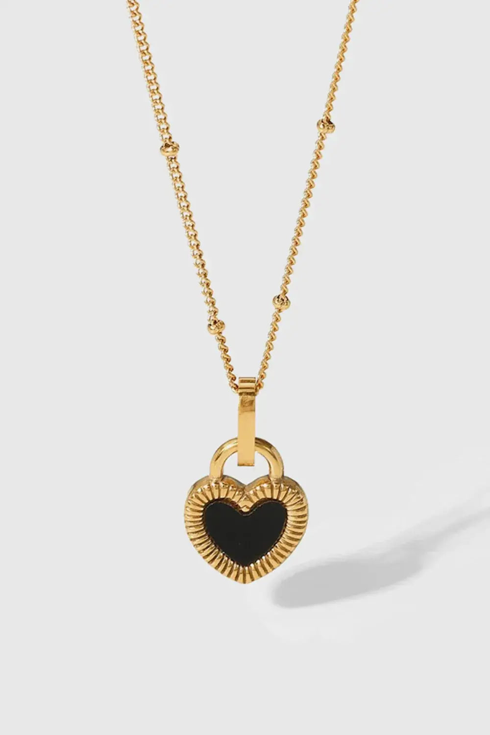 Contrast Heart Pendant Necklace - Makw Official Site
