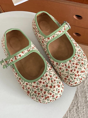 Round Toe Flat Slip-Ons - Makw Official Site