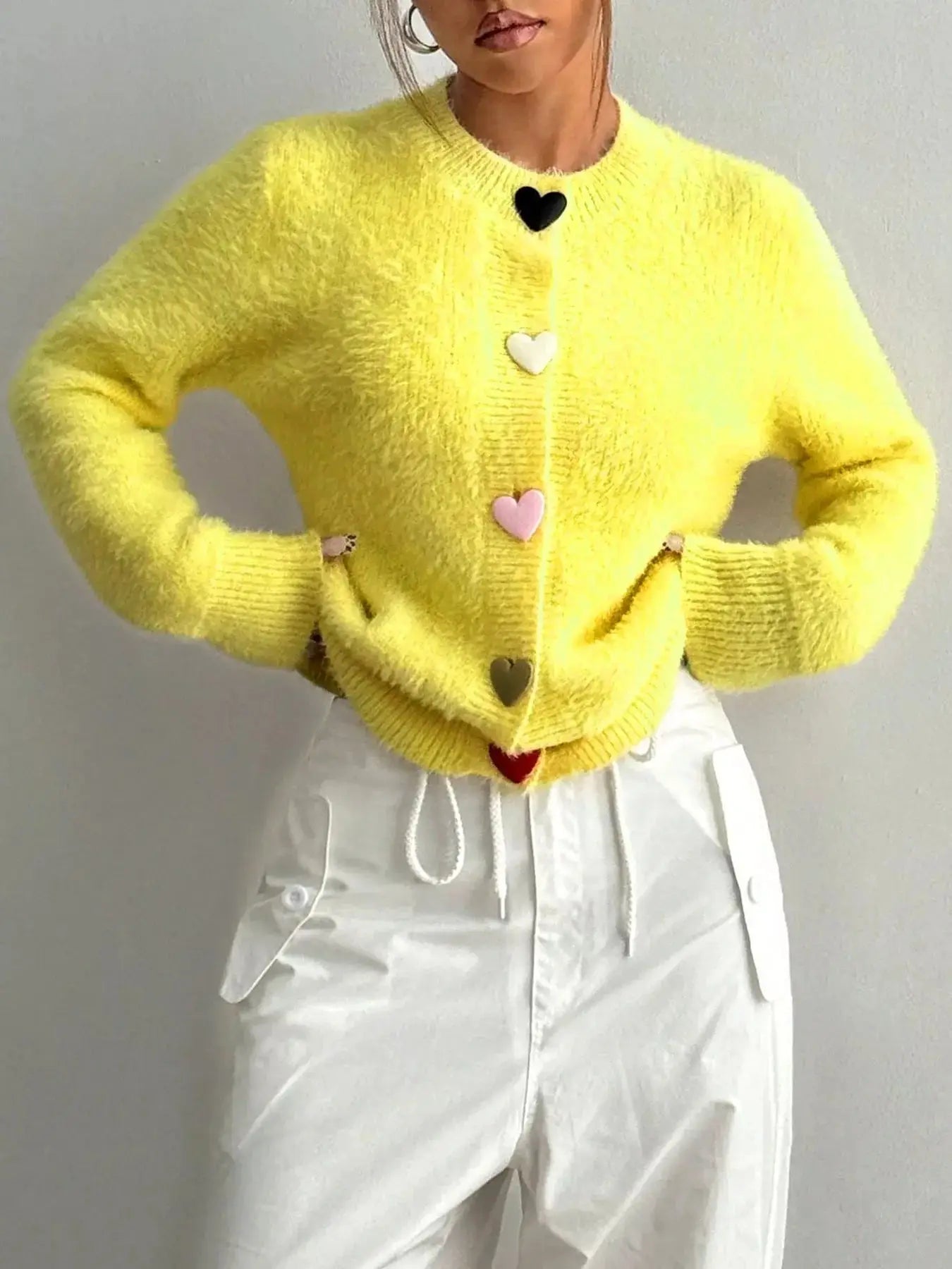 Heart Button Fuzzy Cardigan - Makw Official Site