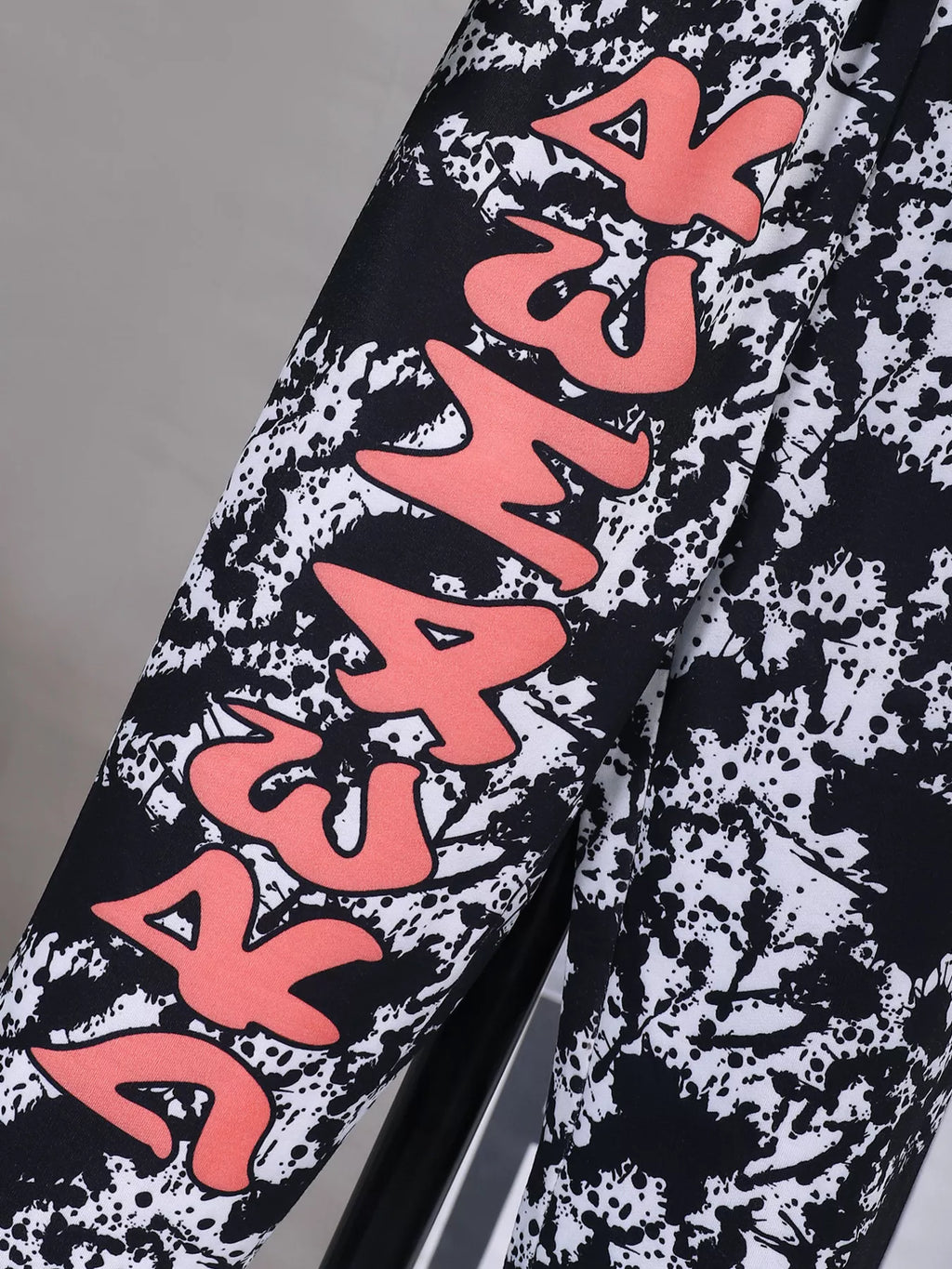 0554045920f54baa91cb75bd7105215c-Max-Origin