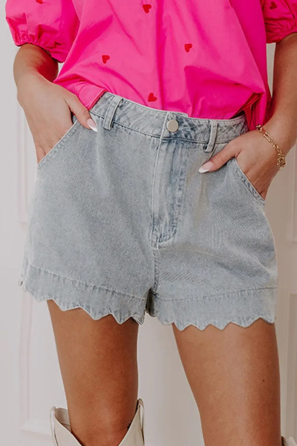 Scalloped Hem Denim Shorts - Makw Official Site
