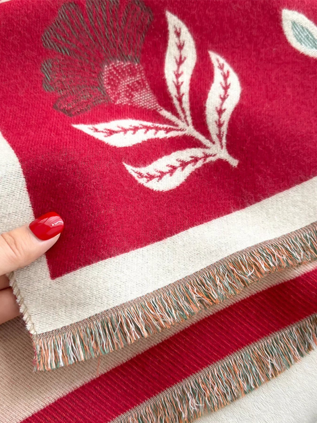 Printed Raw Hem Shawl - Makw Official Site