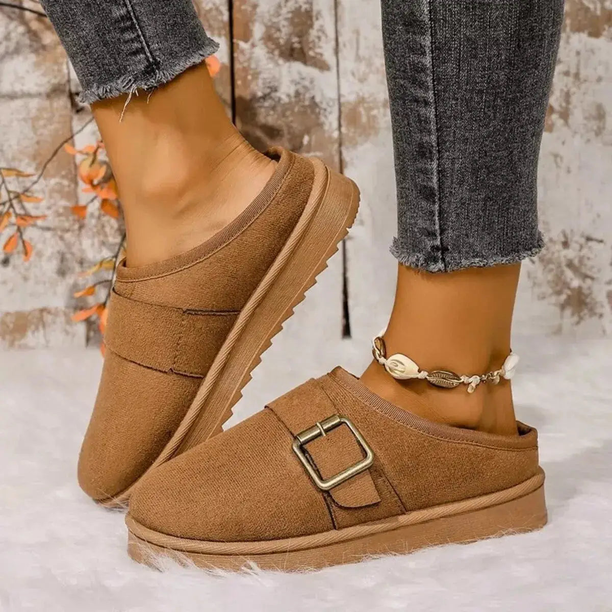 Buckle Decor Plush Lined Warm Slippers - Makw Official Site