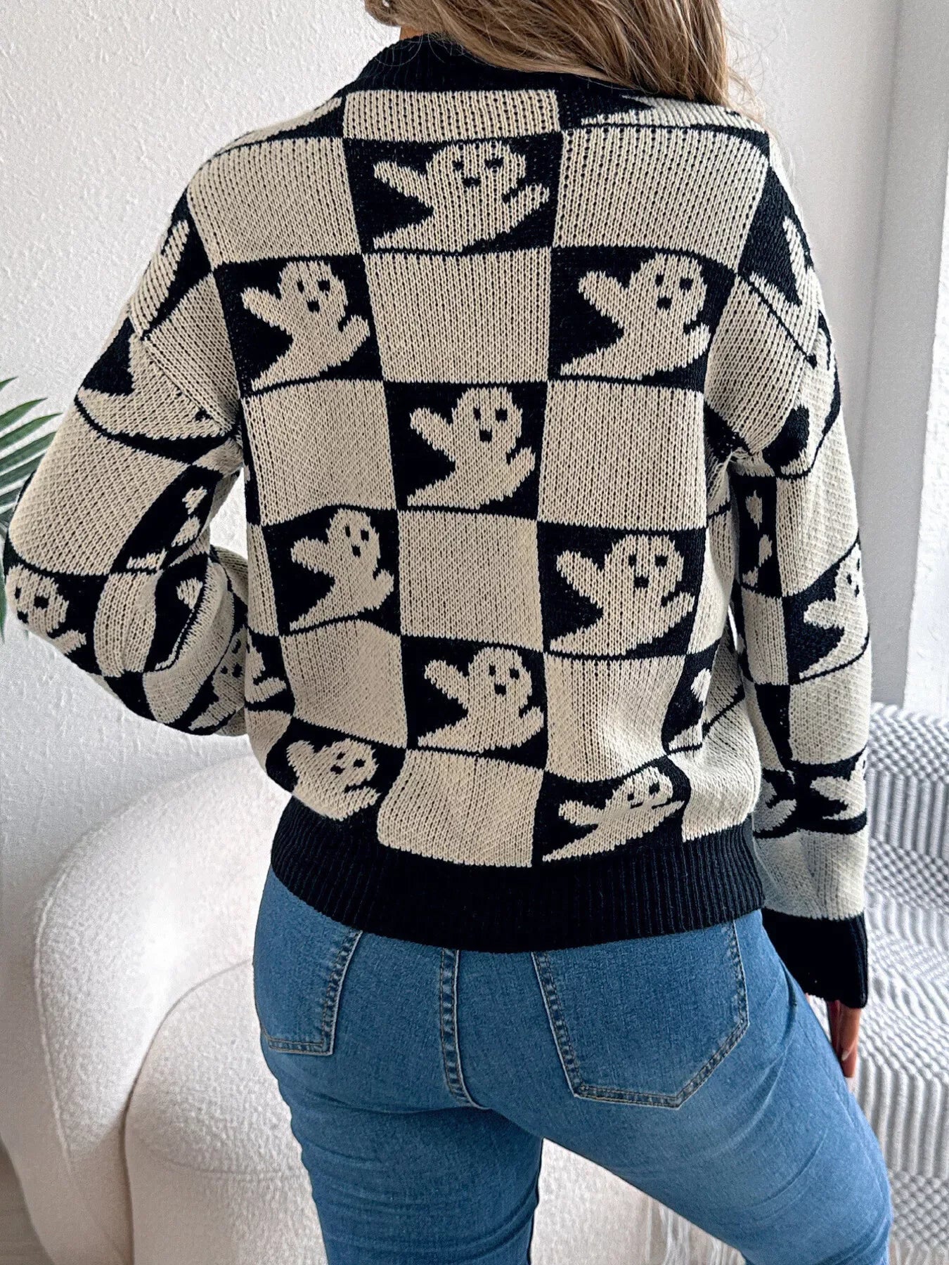 Halloween Ghost Pattern Checkered Round Neck Sweater - Makw Official Site