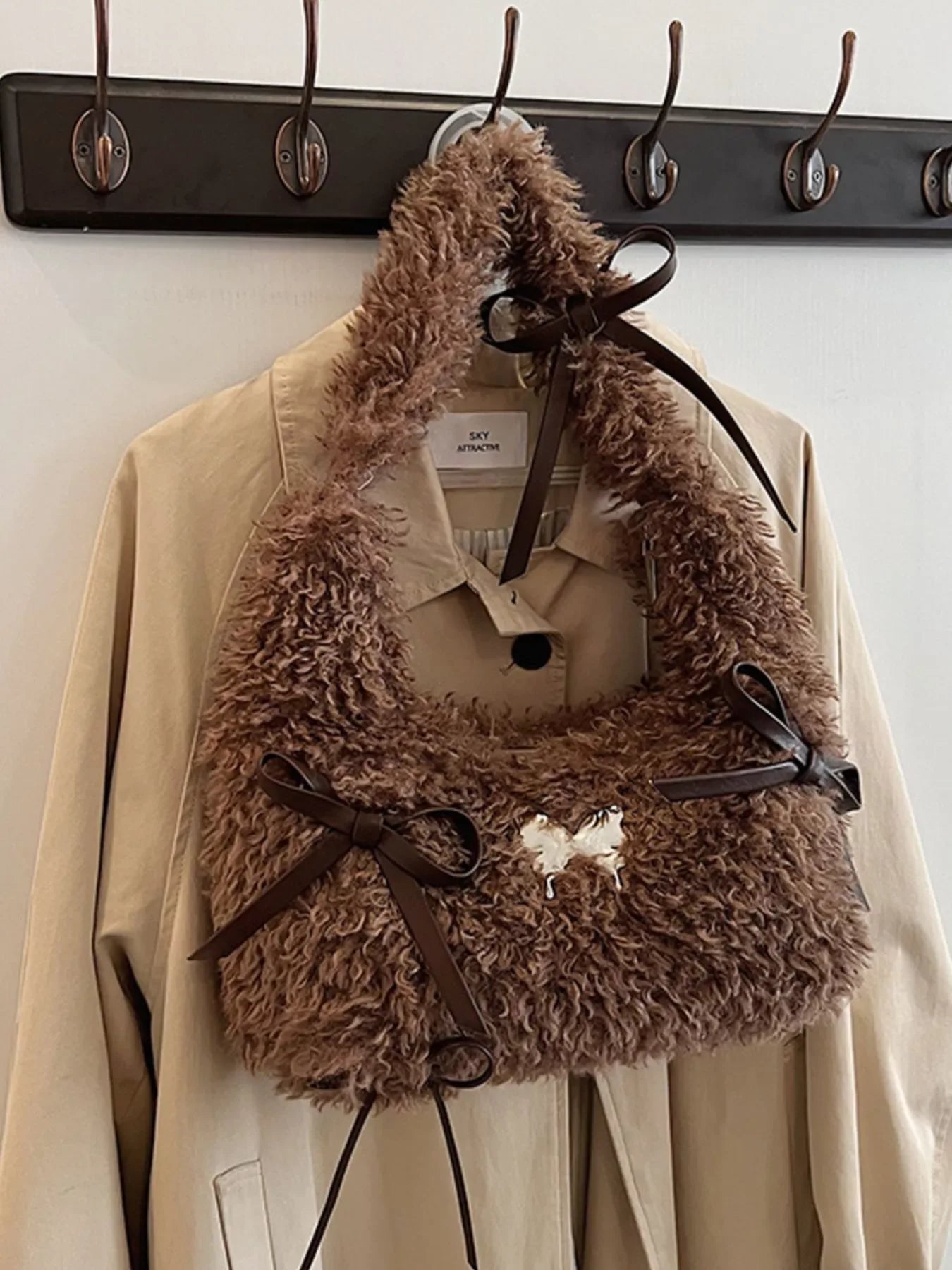 Fluffy Bow Shoulder Bag - Makw Official Site