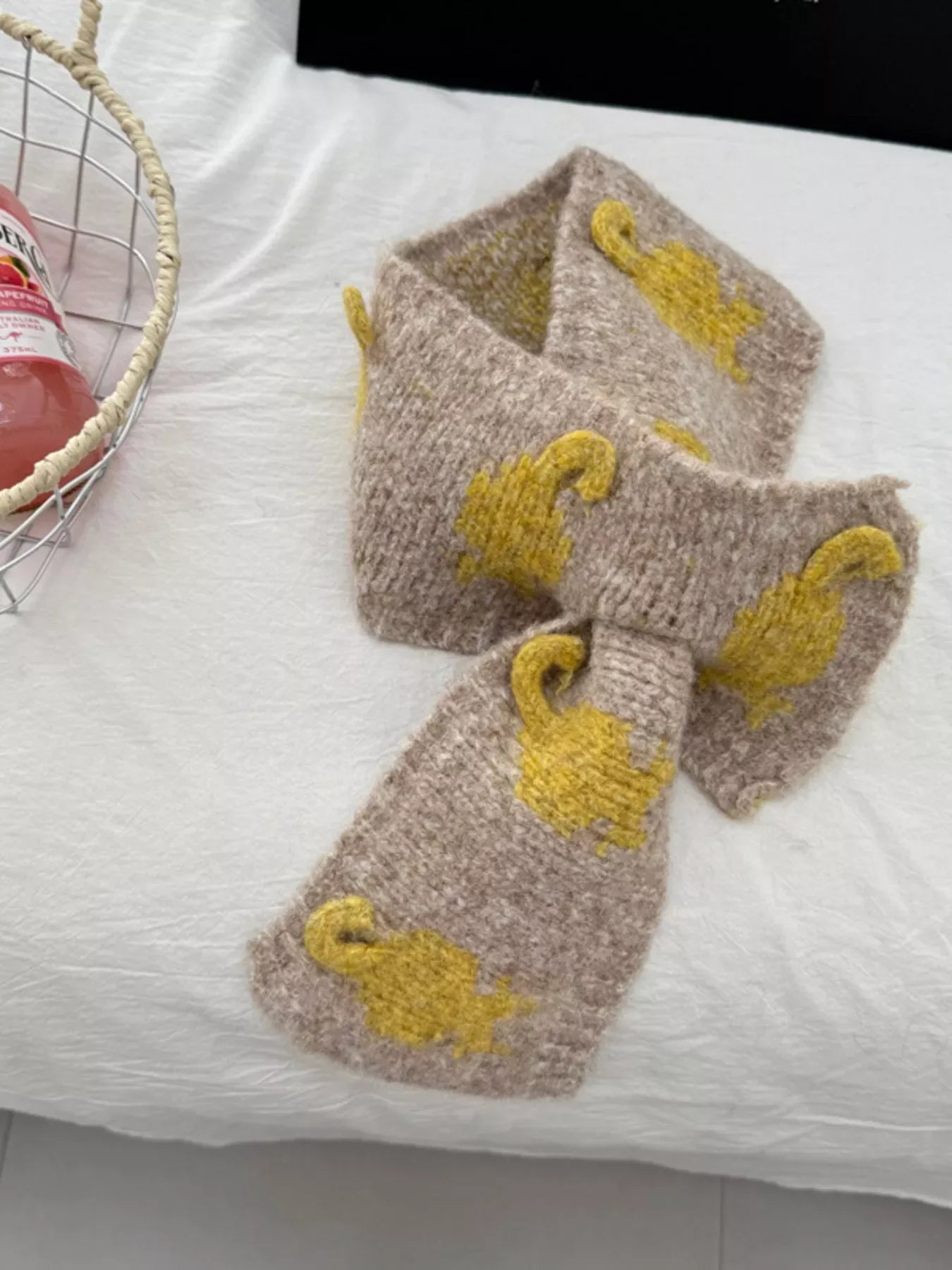 Knitted Contrast Pattern Warm Scarf - Makw Official Site