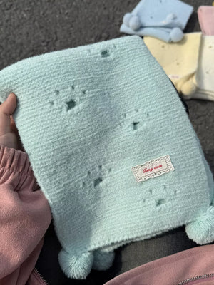 Cat Paw Pom-Pom Knitted Scarf - Makw Official Site