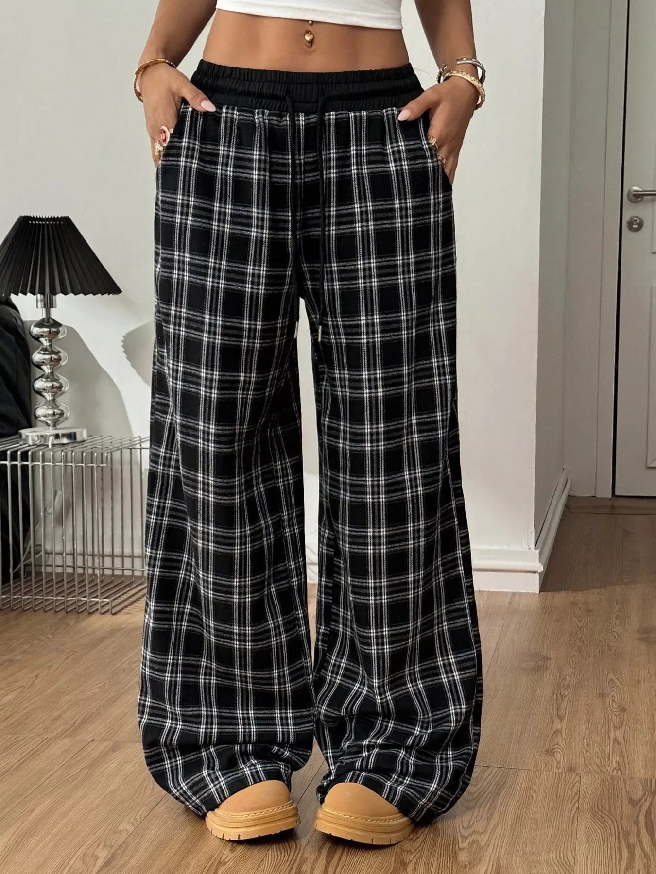 Plaid Wide-Leg Pants with Elastic Waistband - Makw Official Site