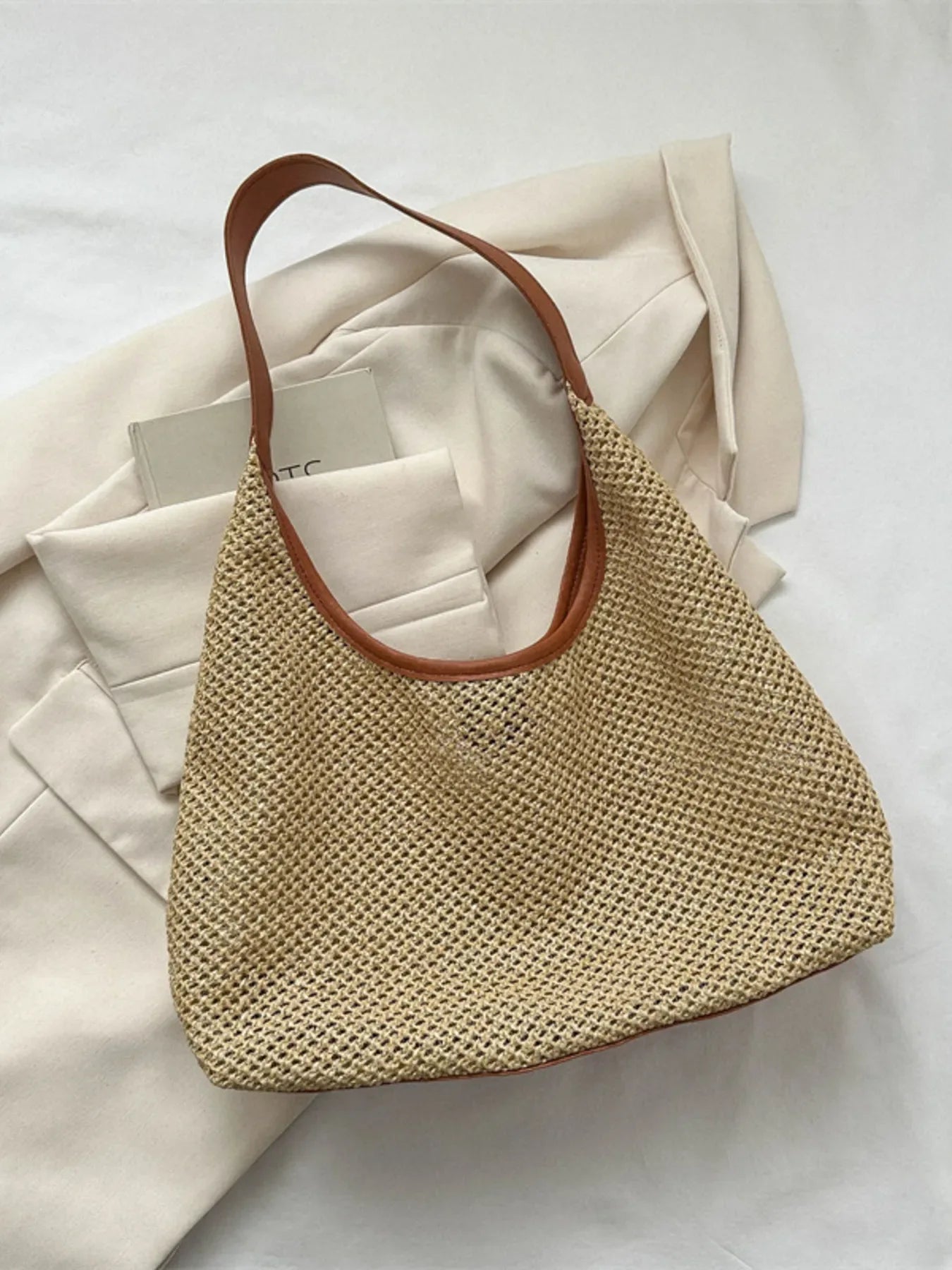 Woven Straw Shoulder Bag - Makw Official Site