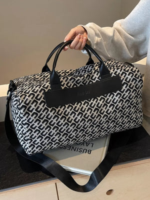 Geometric Pattern Travel Bag - Makw Official Site
