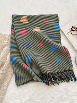 Heart Patterned Tassel Scarf - Makw Official Site