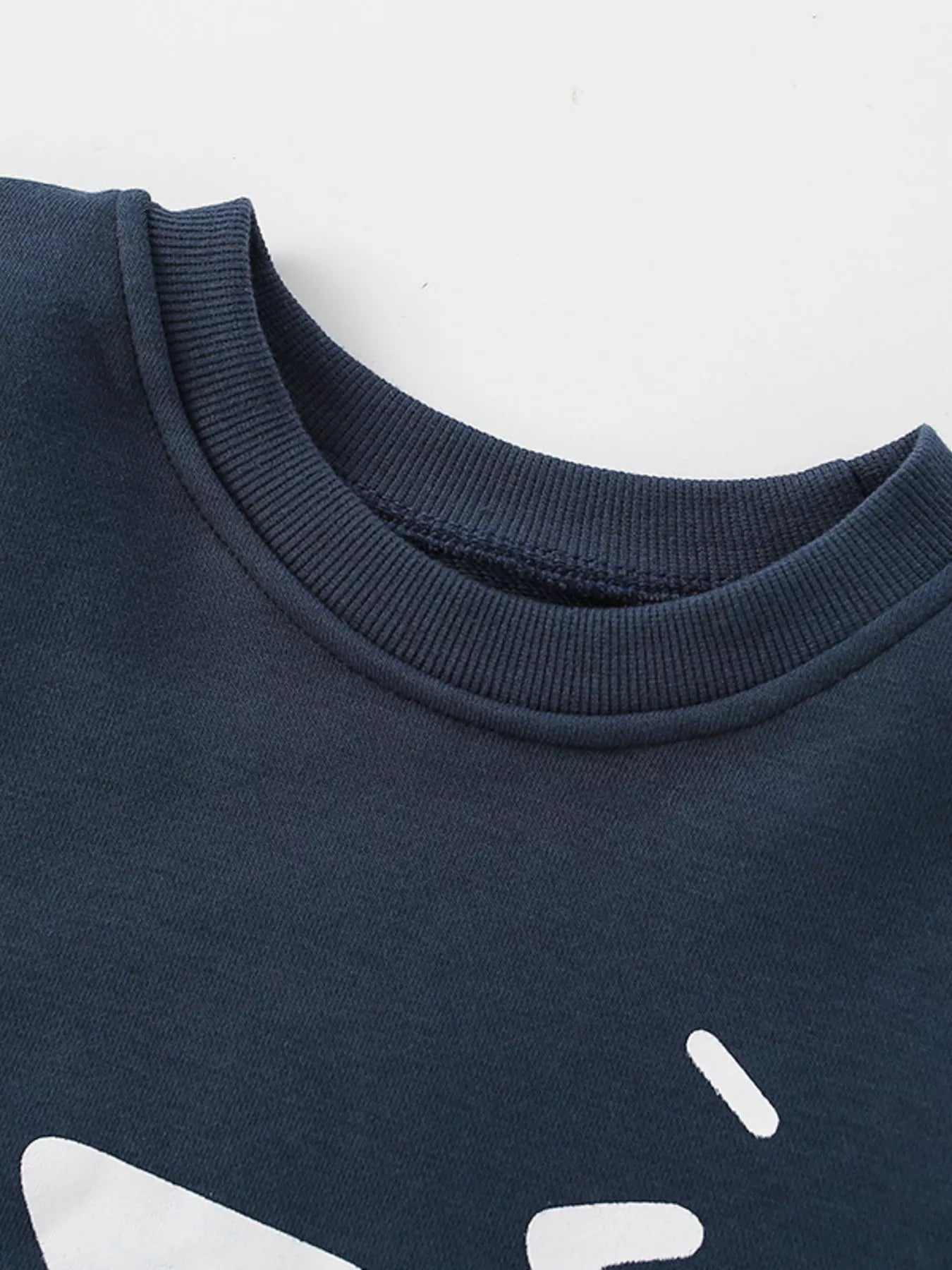 2d8dd6bb0cd54c55bfeb8accb91934a3-Max-Origin