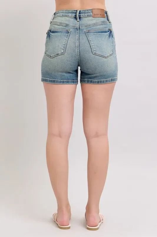 Judy Blue Full Size V-Front Vintage Wash Shorts Plus Size - Makw Official Site