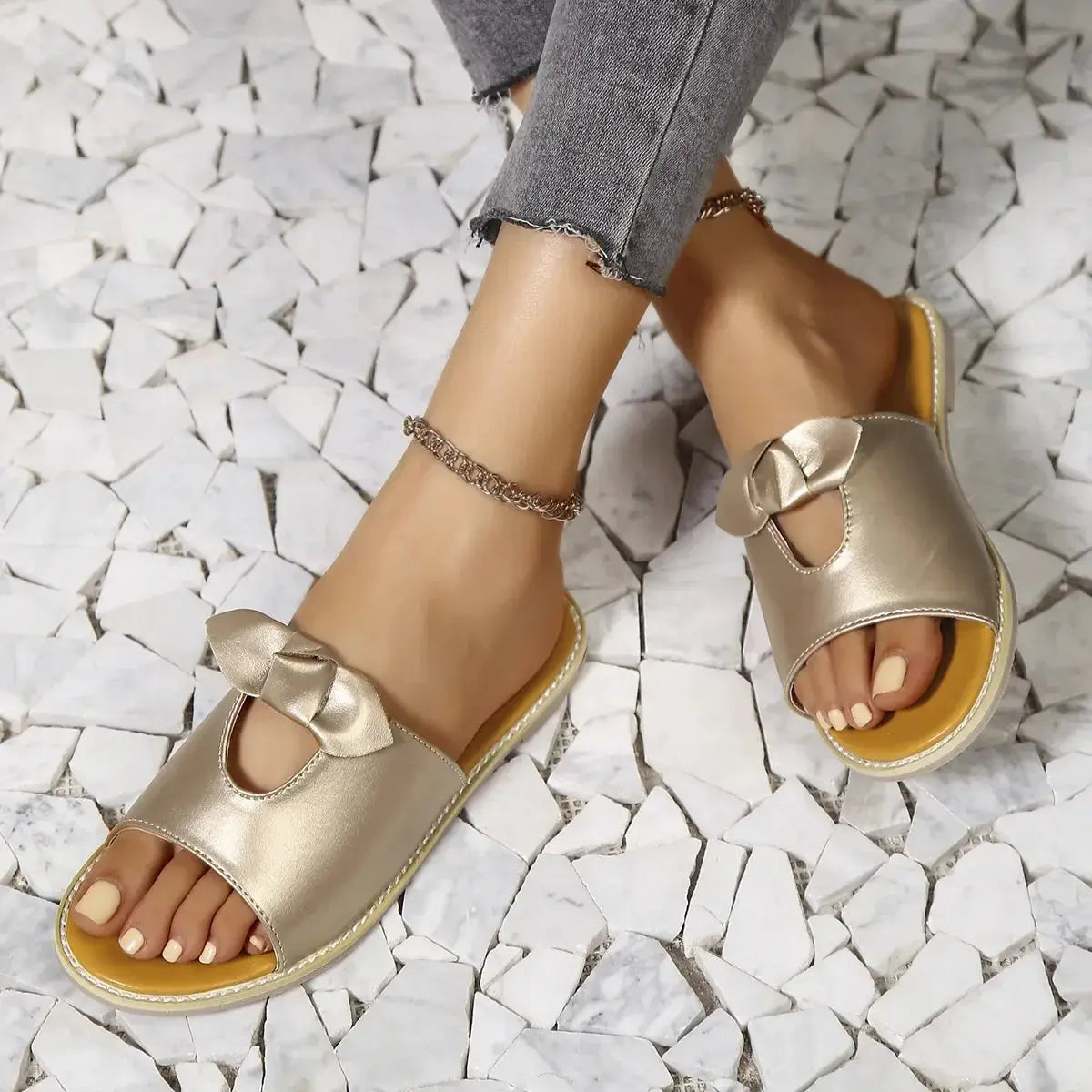Casual Open Toe Cutout Detail Sandals - Makw Official Site