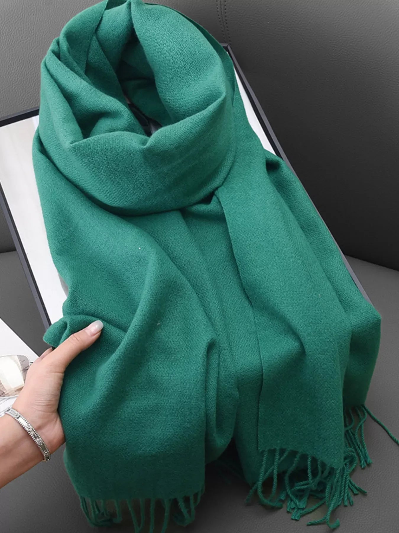 Solid Color Fringe Scarf - Makw Official Site
