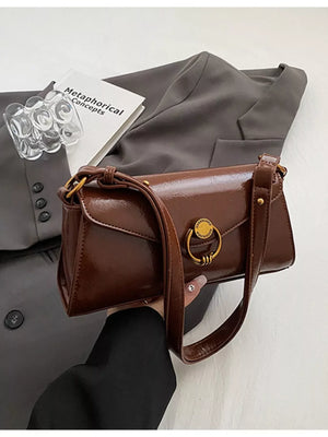 Retro Ring Decor Shoulder Bag - Makw Official Site