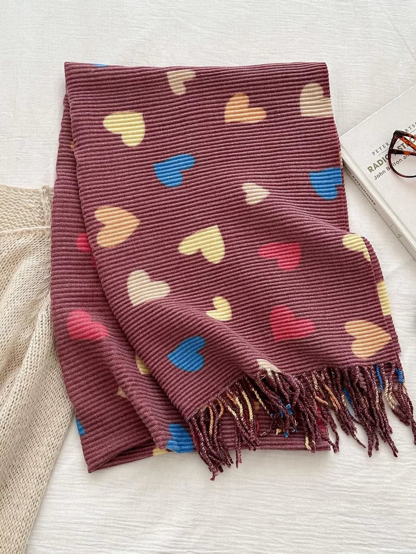 Heart Patterned Tassel Scarf - Makw Official Site