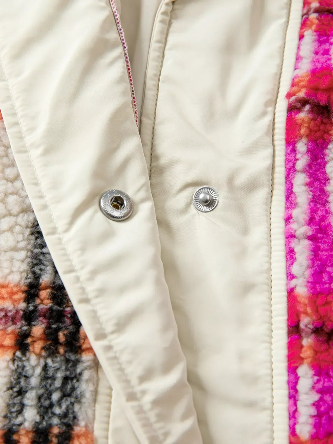 Sherpa Plaid Snap Down Vest Coat - Makw Official Site