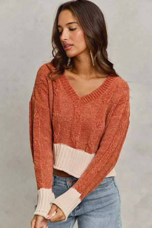 SO ME Chenille Cable Knit V Neck Contrast Cropped Sweater - Makw Official Site
