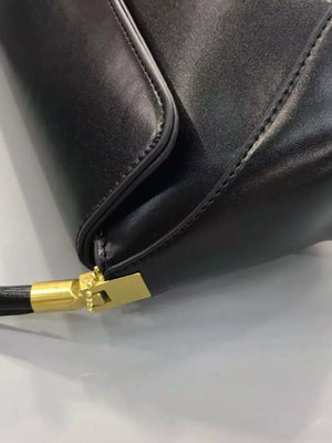 Leather Shoulder Bag with Golden Clasp - Makw Official Site