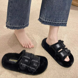 Fuzzy Buckle Detail Slippers - Makw Official Site
