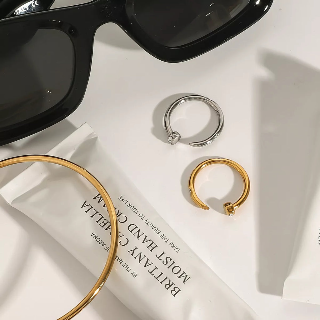 5b22a0f3-d898-48cd-b30f-70948e107a5e-Max-Origin