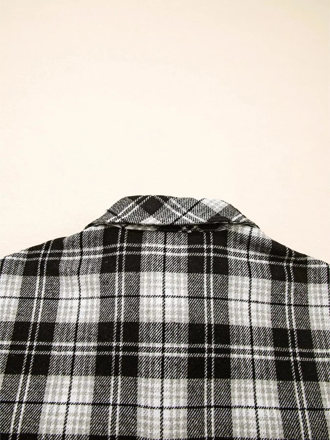 Plaid Print Chest Pockets Buttoned Shirt - Makw Official Site
