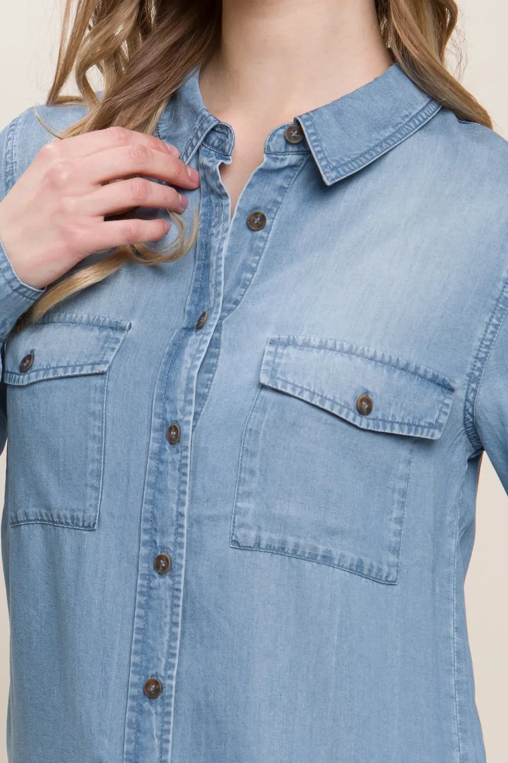 Love Tree Scooped Hem Button Up Denim Shirt - Makw Official Site
