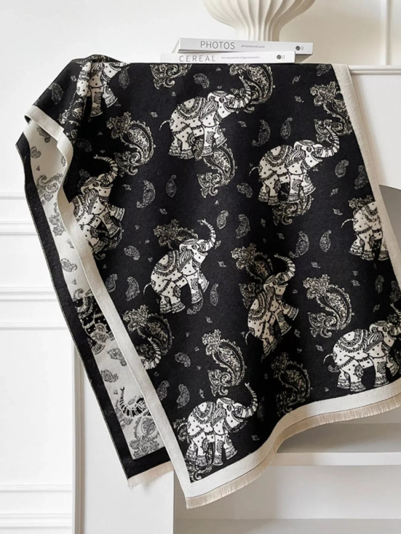 Raw Hem Warm Scarf - Makw Official Site