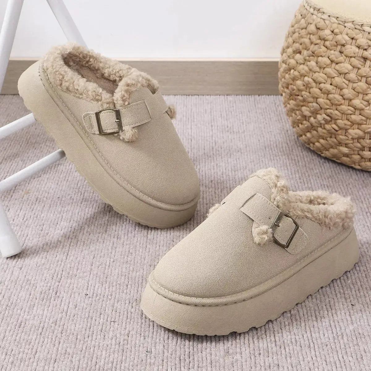 Round Toe Platform Slippers - Makw Official Site