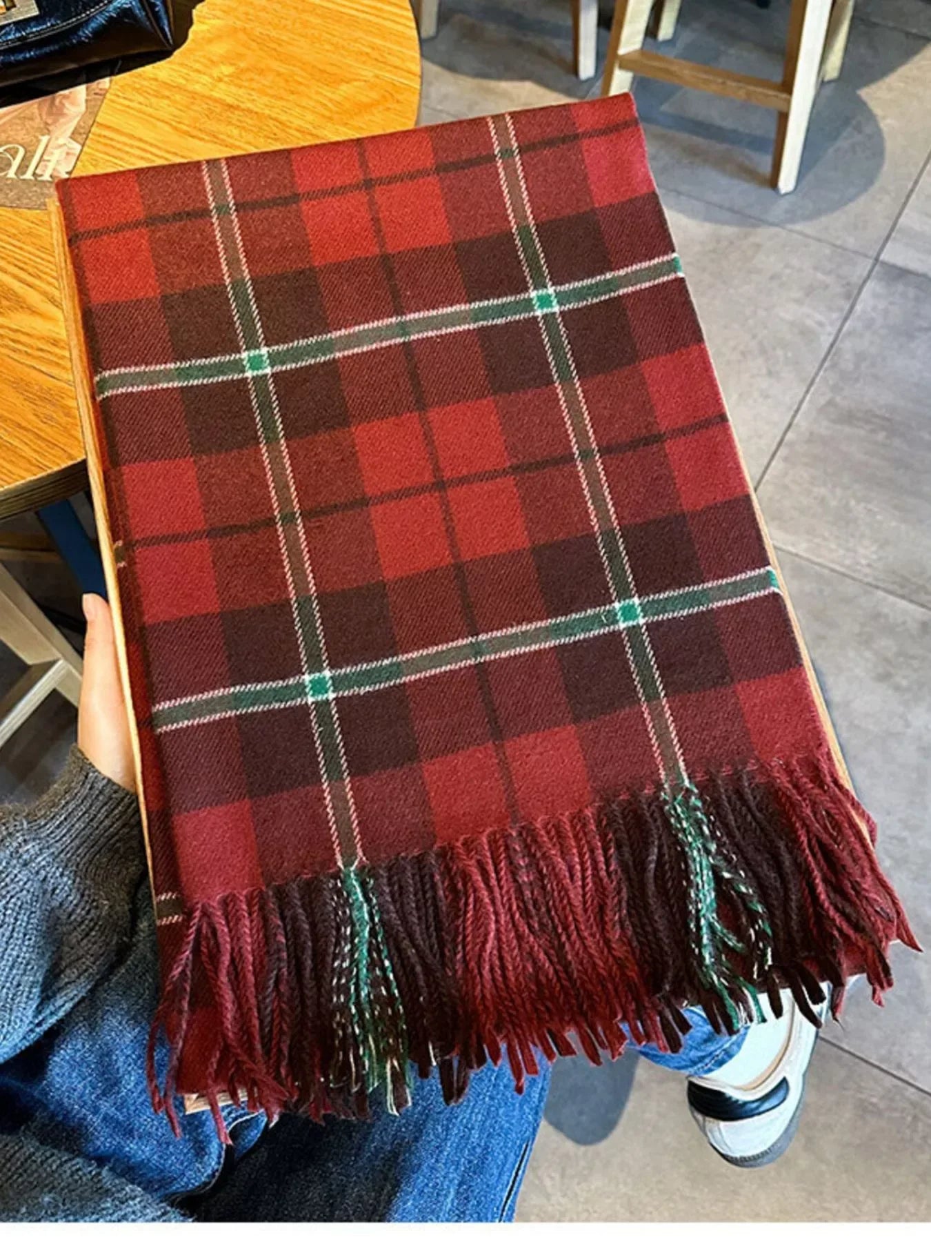 Classic Plaid Fringe Scarf - Makw Official Site