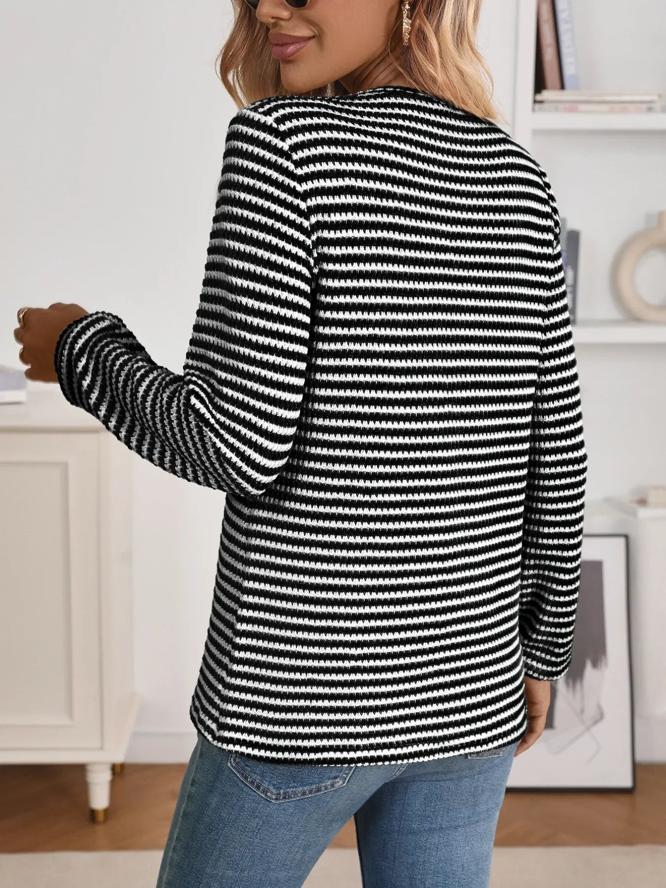 Striped Button Detail Long Sleeve Top - Makw Official Site