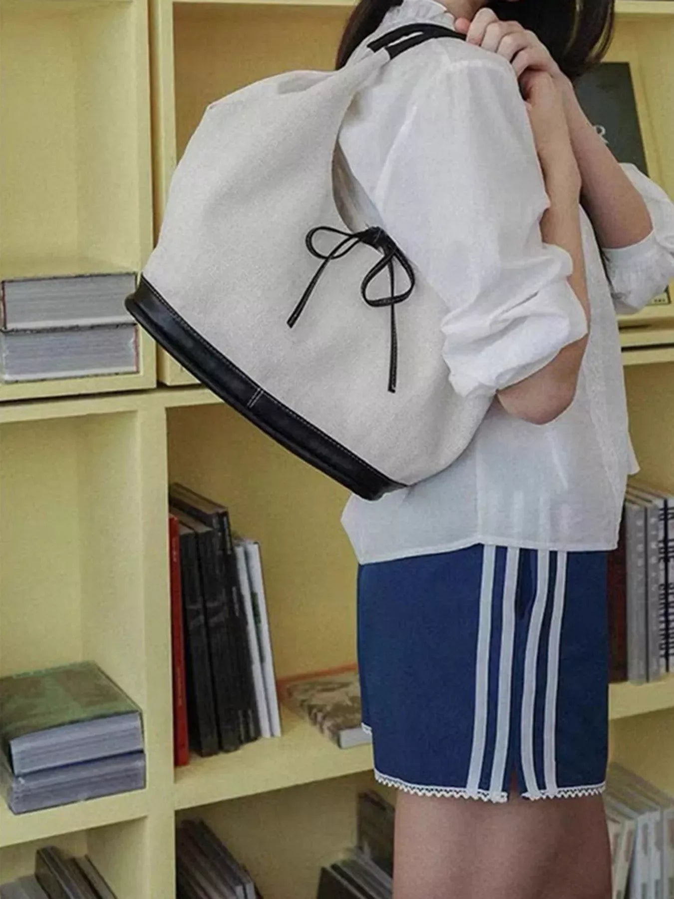 Tie Detail Shoulder Bag - Makw Official Site