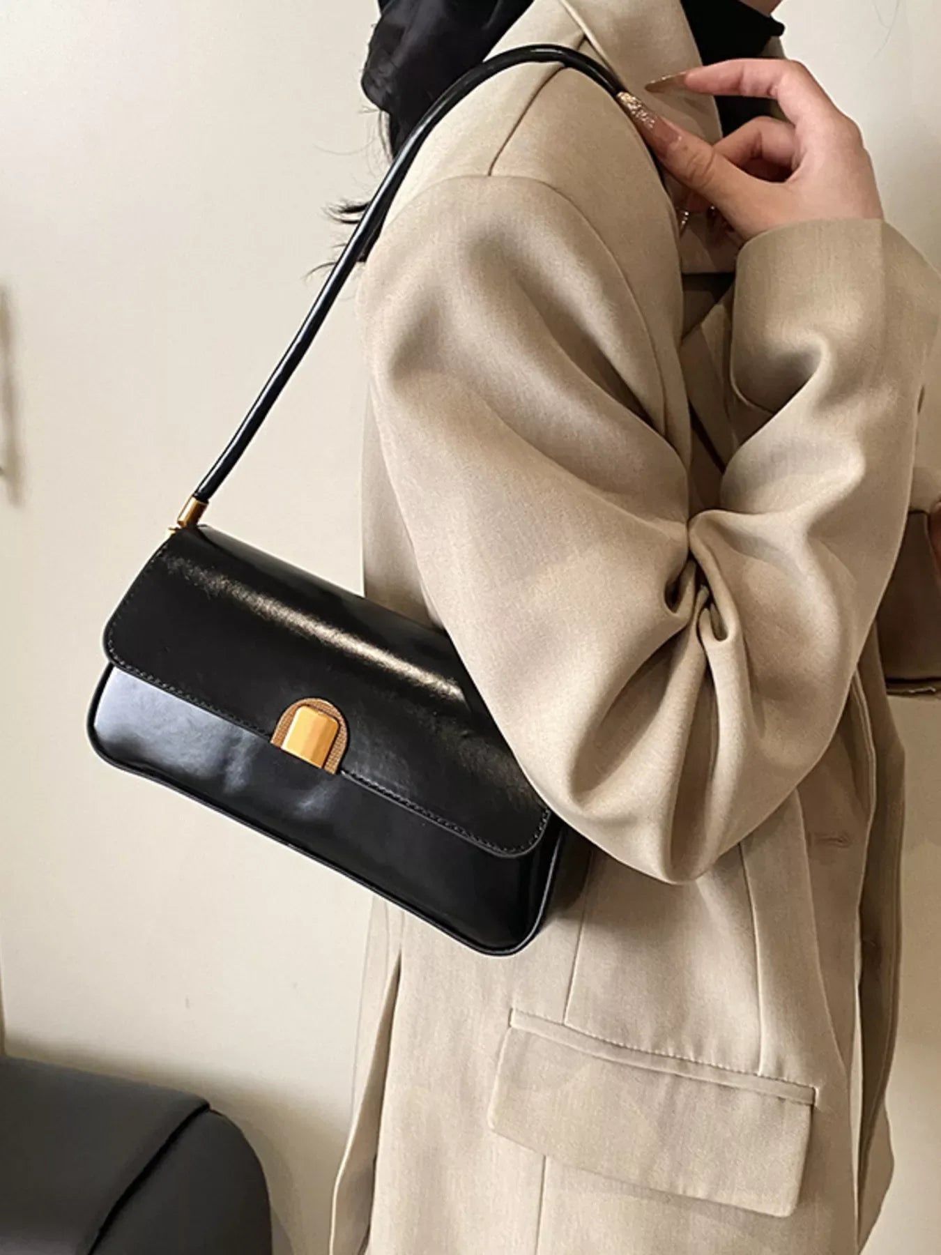 Retro Style Leather Shoulder Bag - Makw Official Site