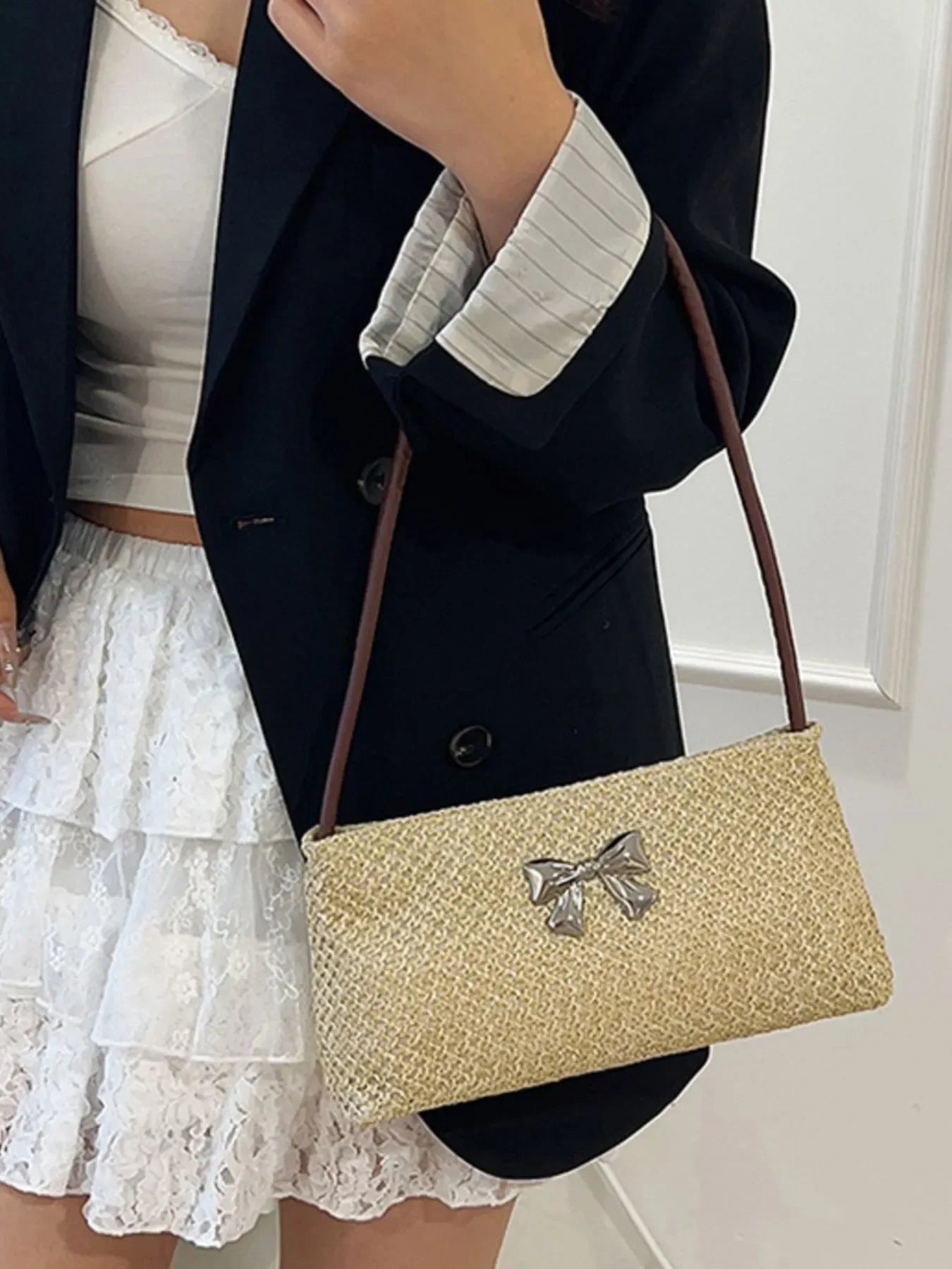 Woven Straw Shoulder Bag with Bow Detail - Makw Official Site