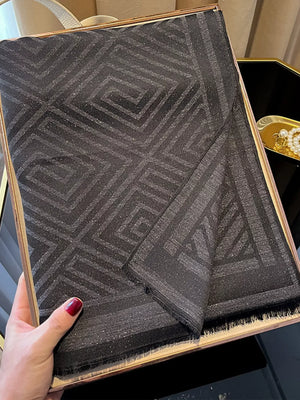 Raw Hem Lightweight Scarf - Makw Official Site