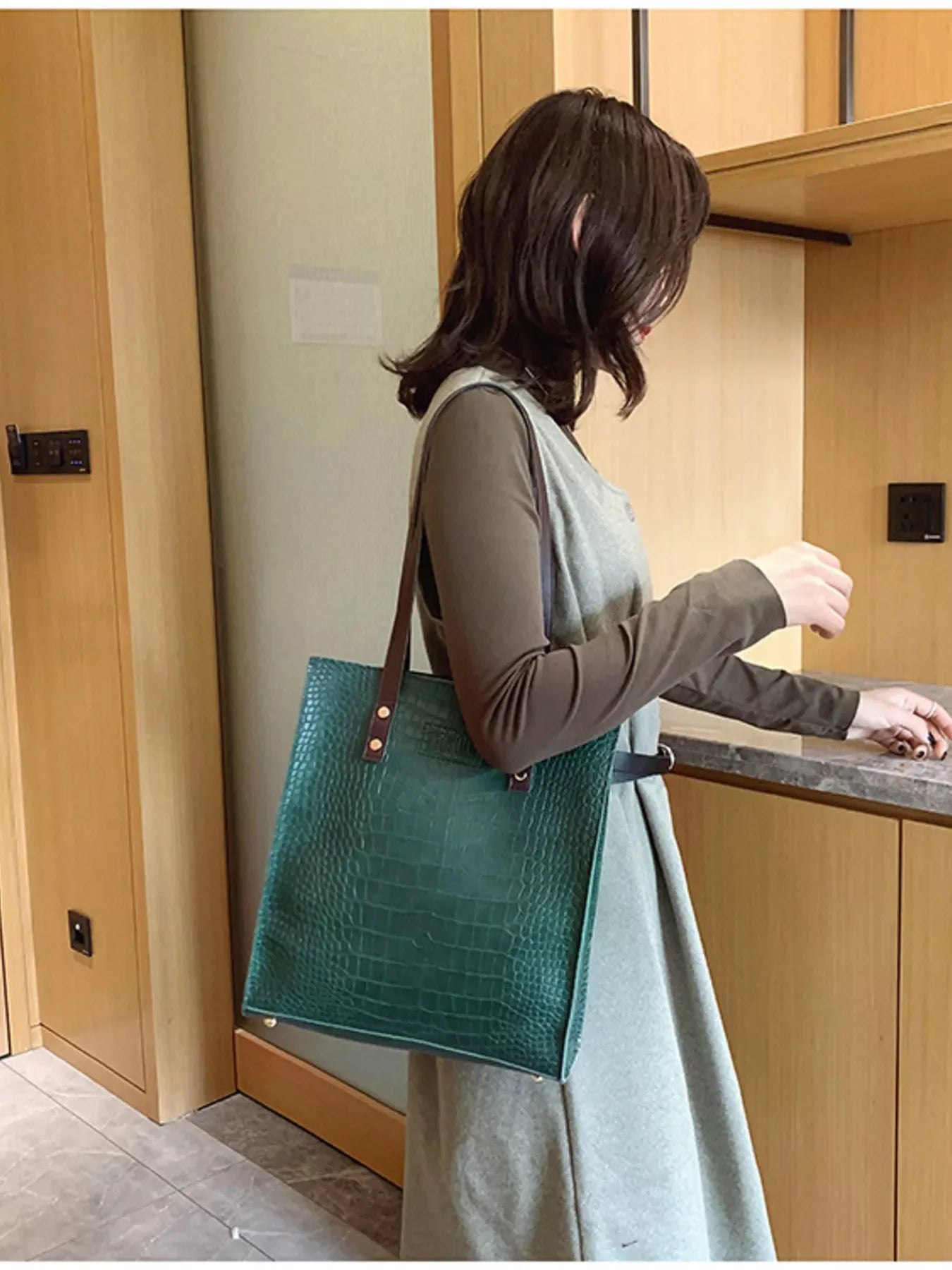 Leather Tote Shoulder Bag - Makw Official Site