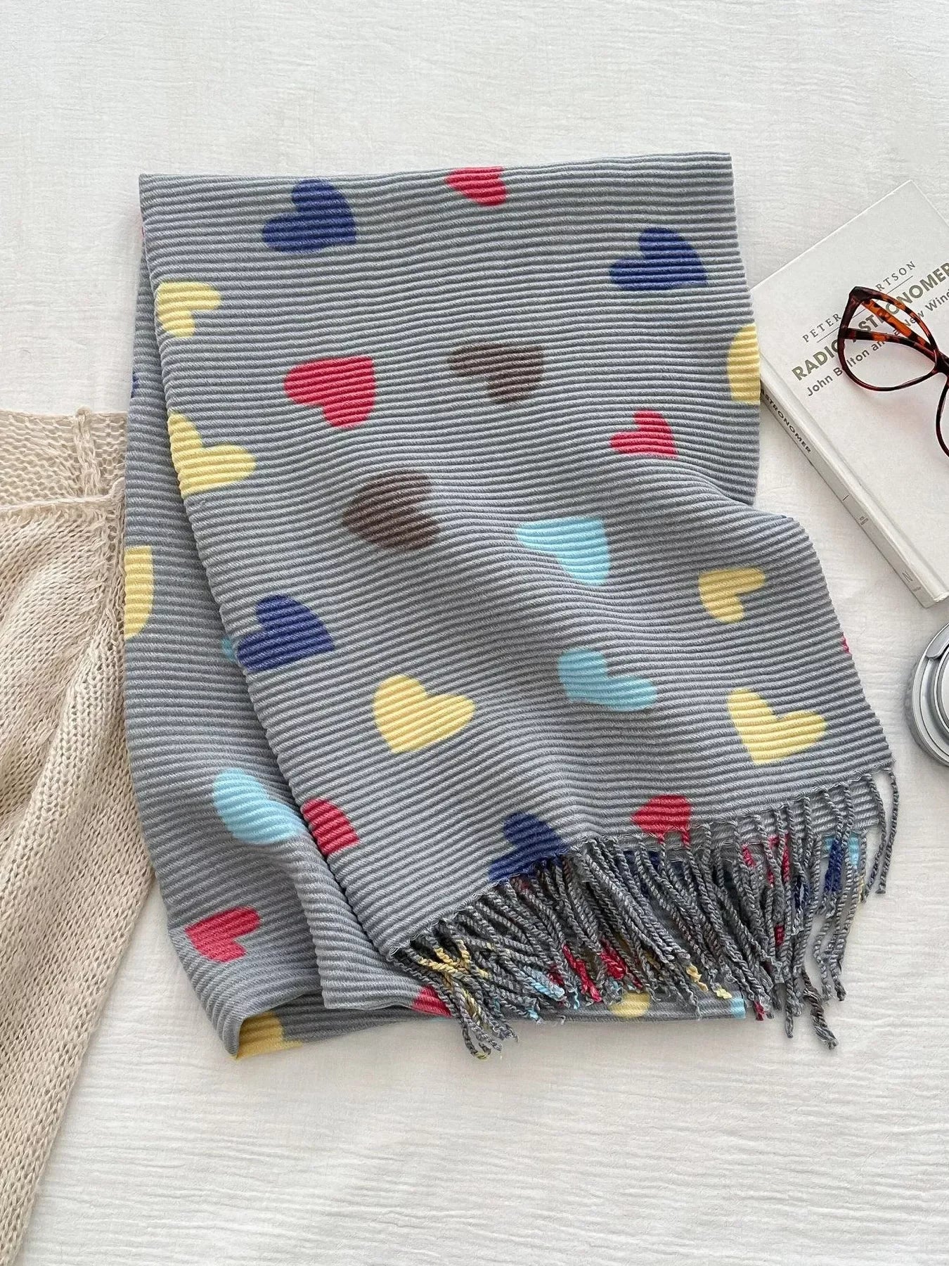 Heart Patterned Tassel Scarf - Makw Official Site