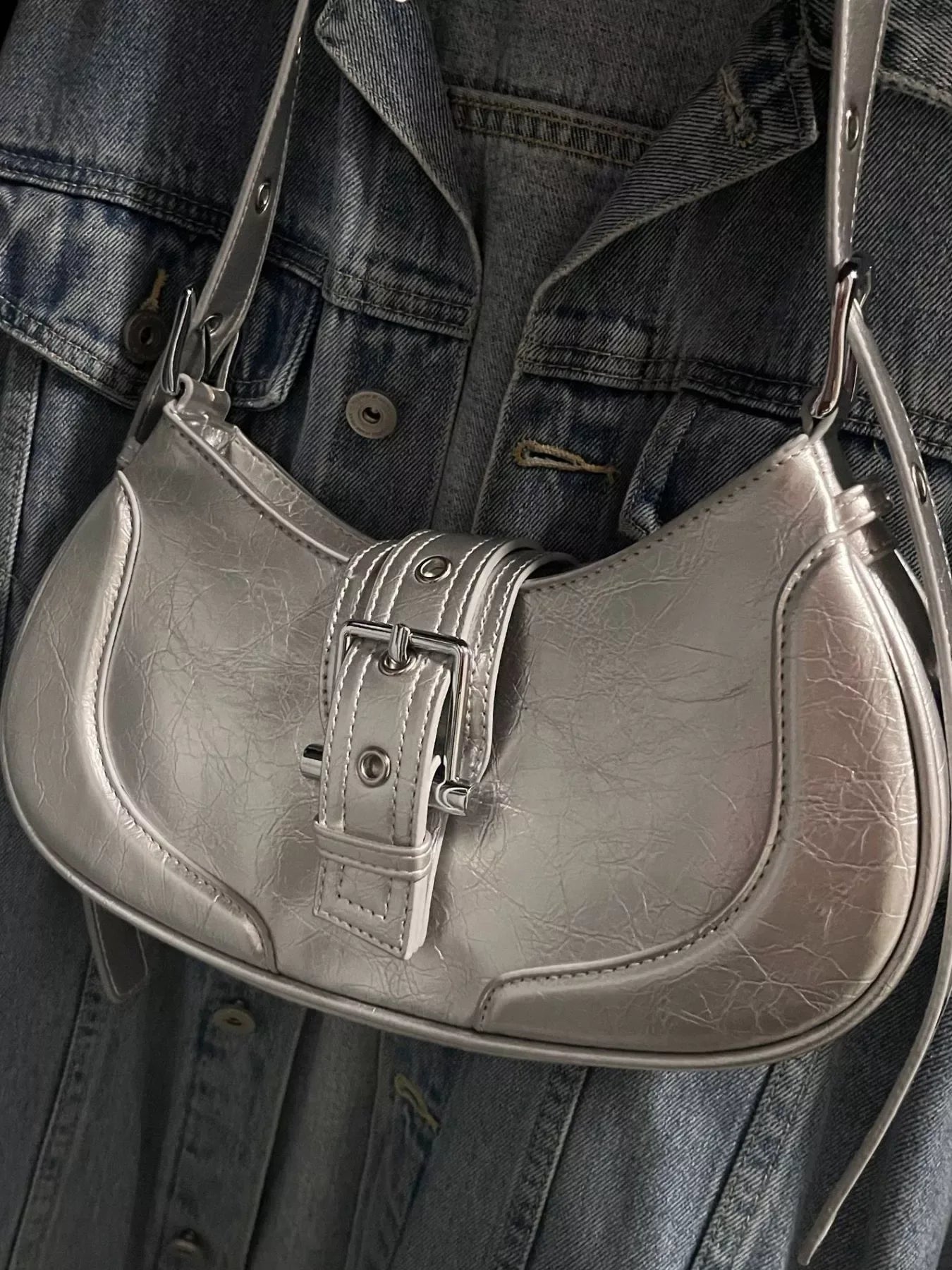 Buckle Adjustable Strap Shoulder Bag - Makw Official Site
