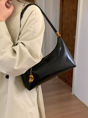 Chain Charm Leather Shoulder Bag - Makw Official Site