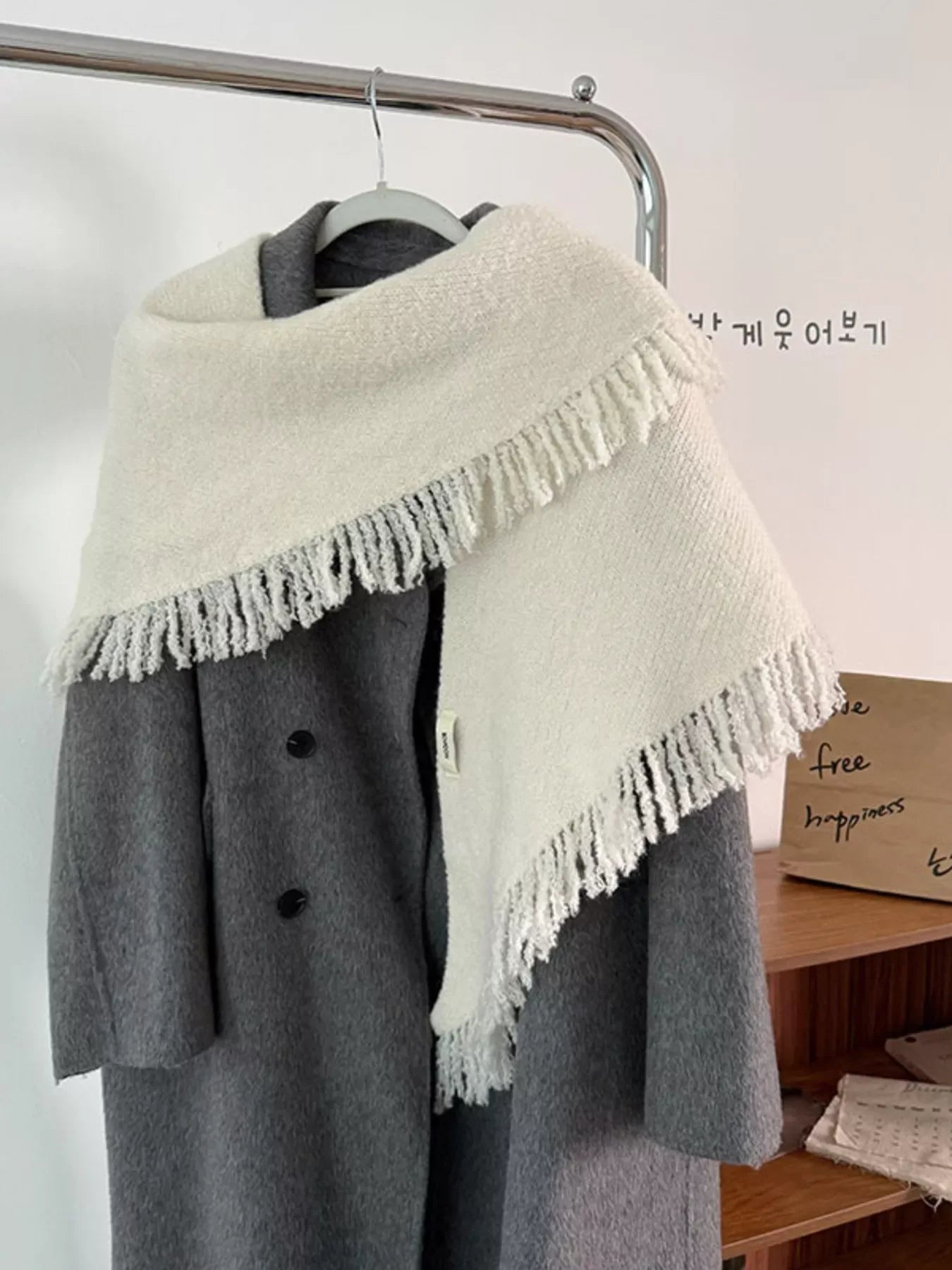 Fringe Trim Knit Scarf - Makw Official Site