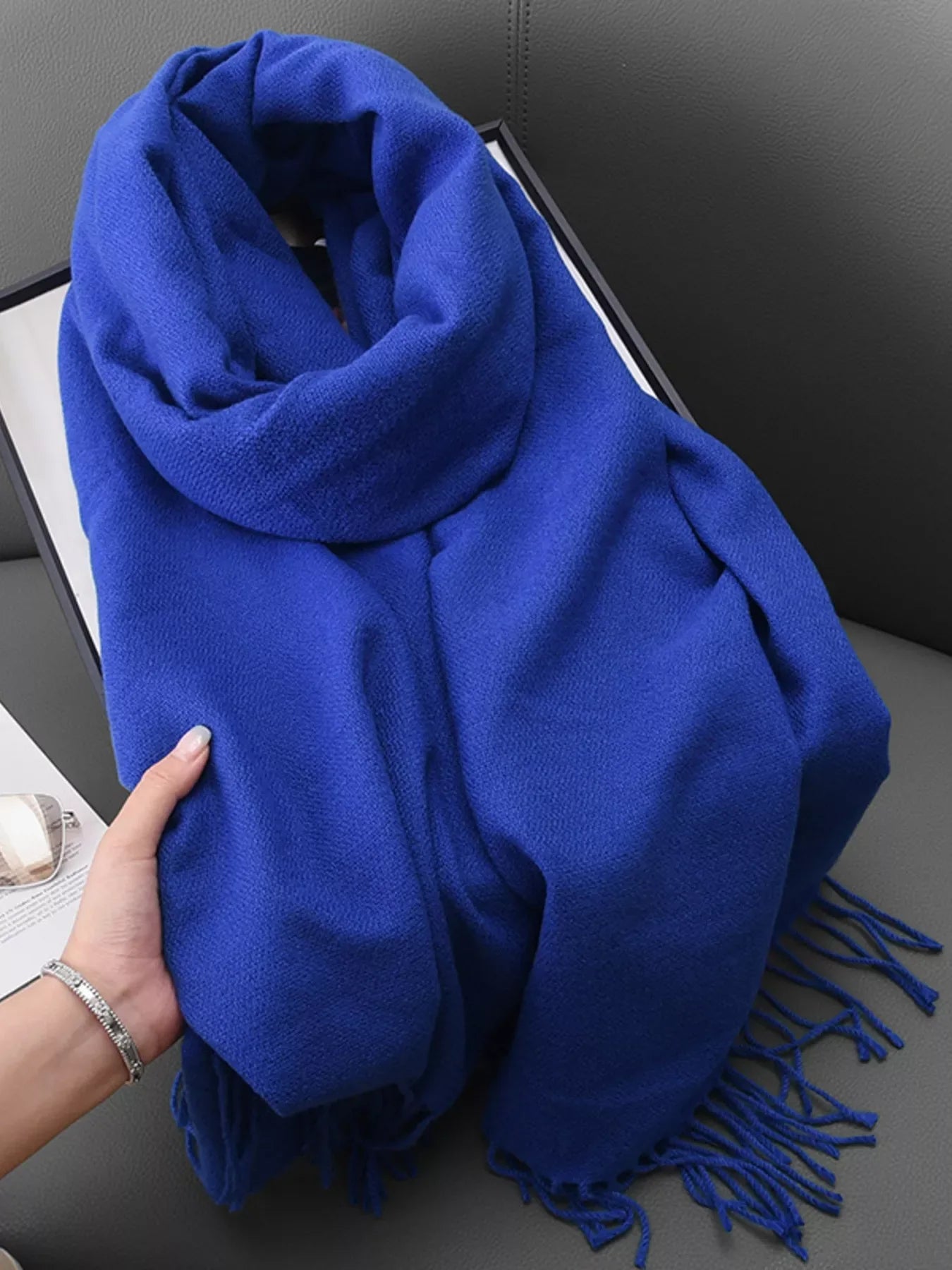 Solid Color Fringe Scarf - Makw Official Site