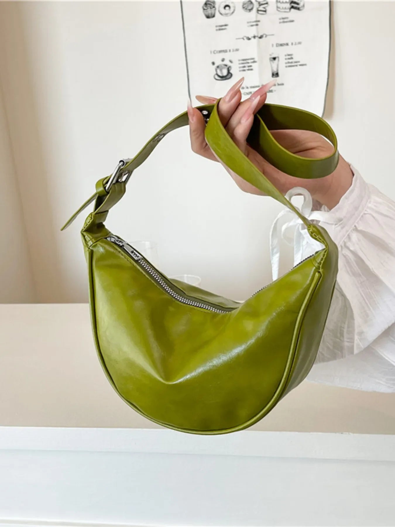 Adjustable Strap Shoulder Bag - Makw Official Site