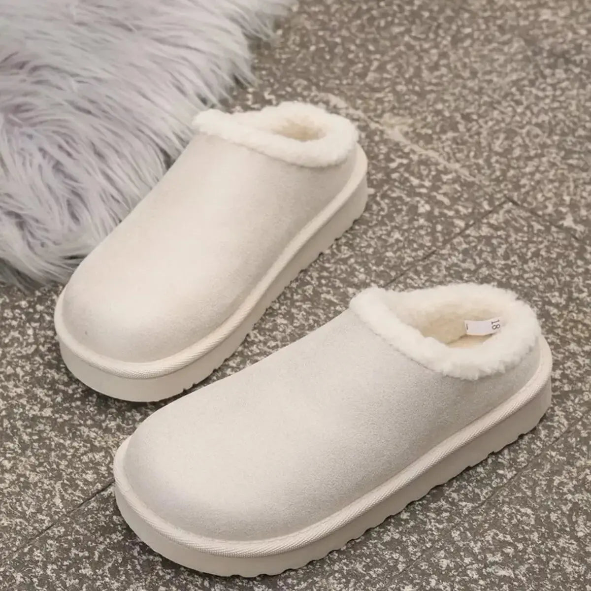 Cozy Plush Lined Platform Slippers - Makw Official Site