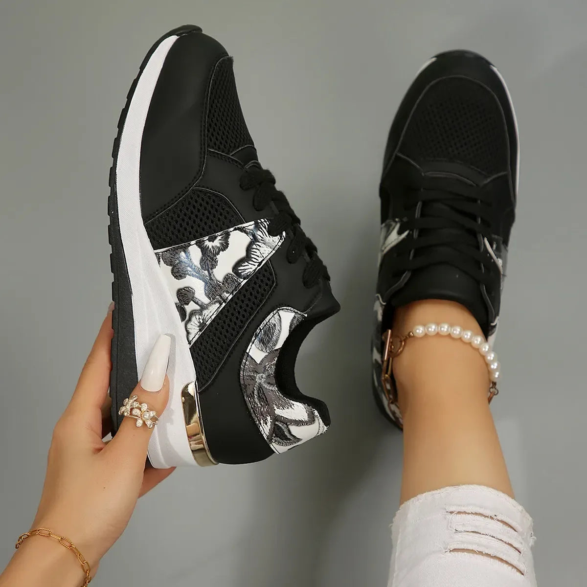 Floral Mesh Wedge Athletic - Makw Official Site