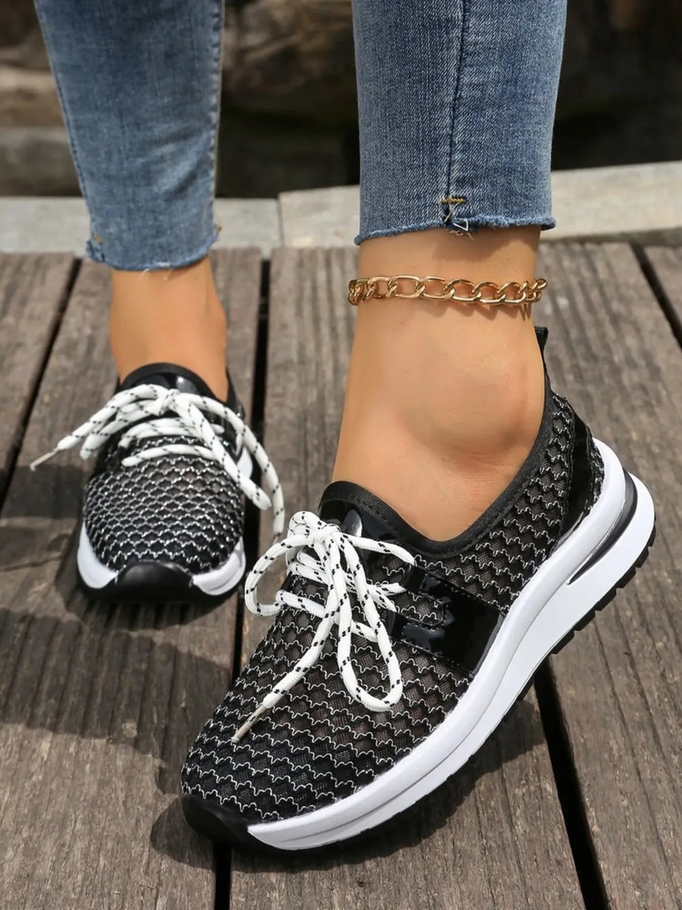 Breathable Mesh Lace-Up Athletic - Makw Official Site