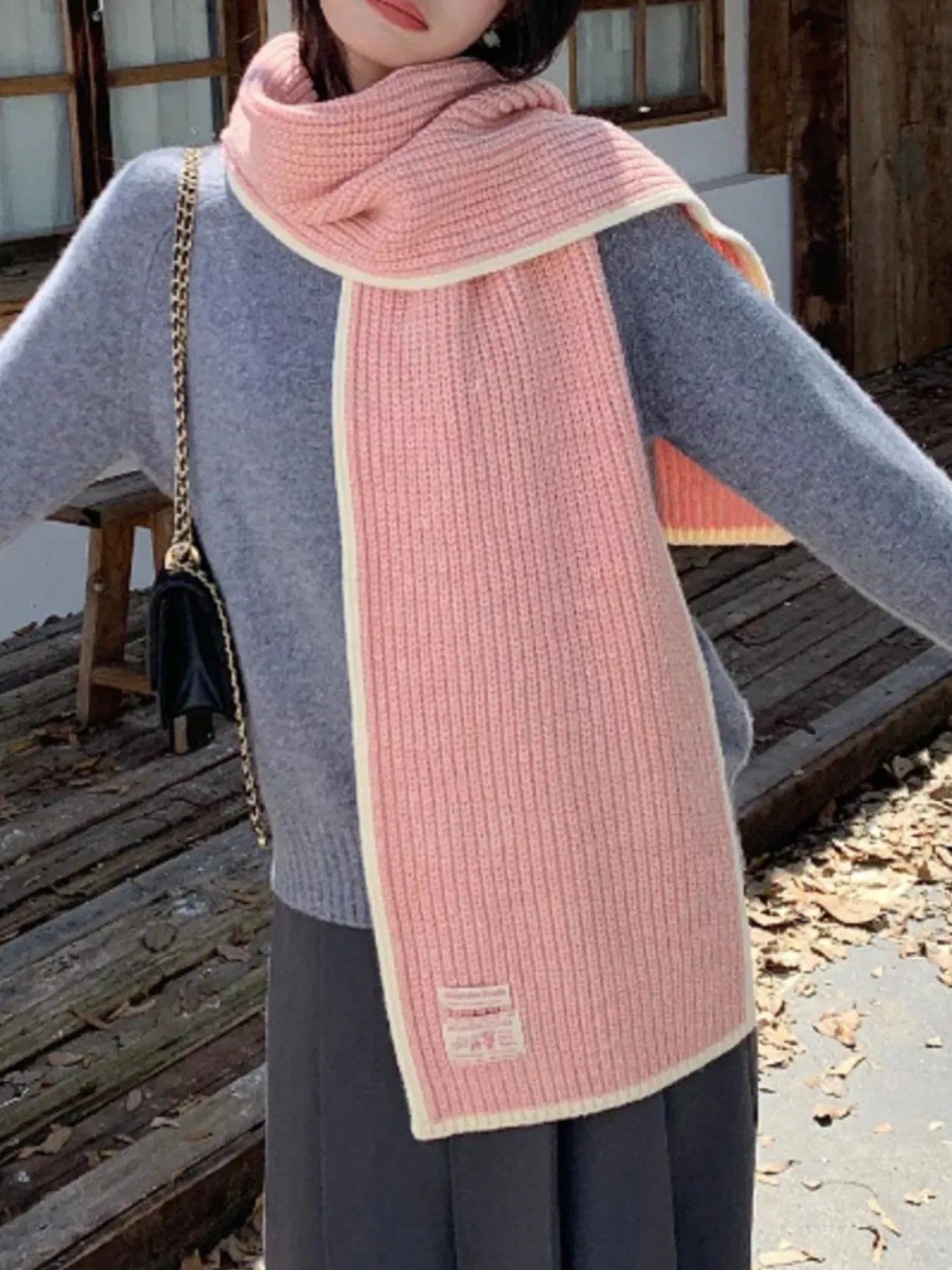 Contrast Trim Knitted Winter Scarf - Makw Official Site