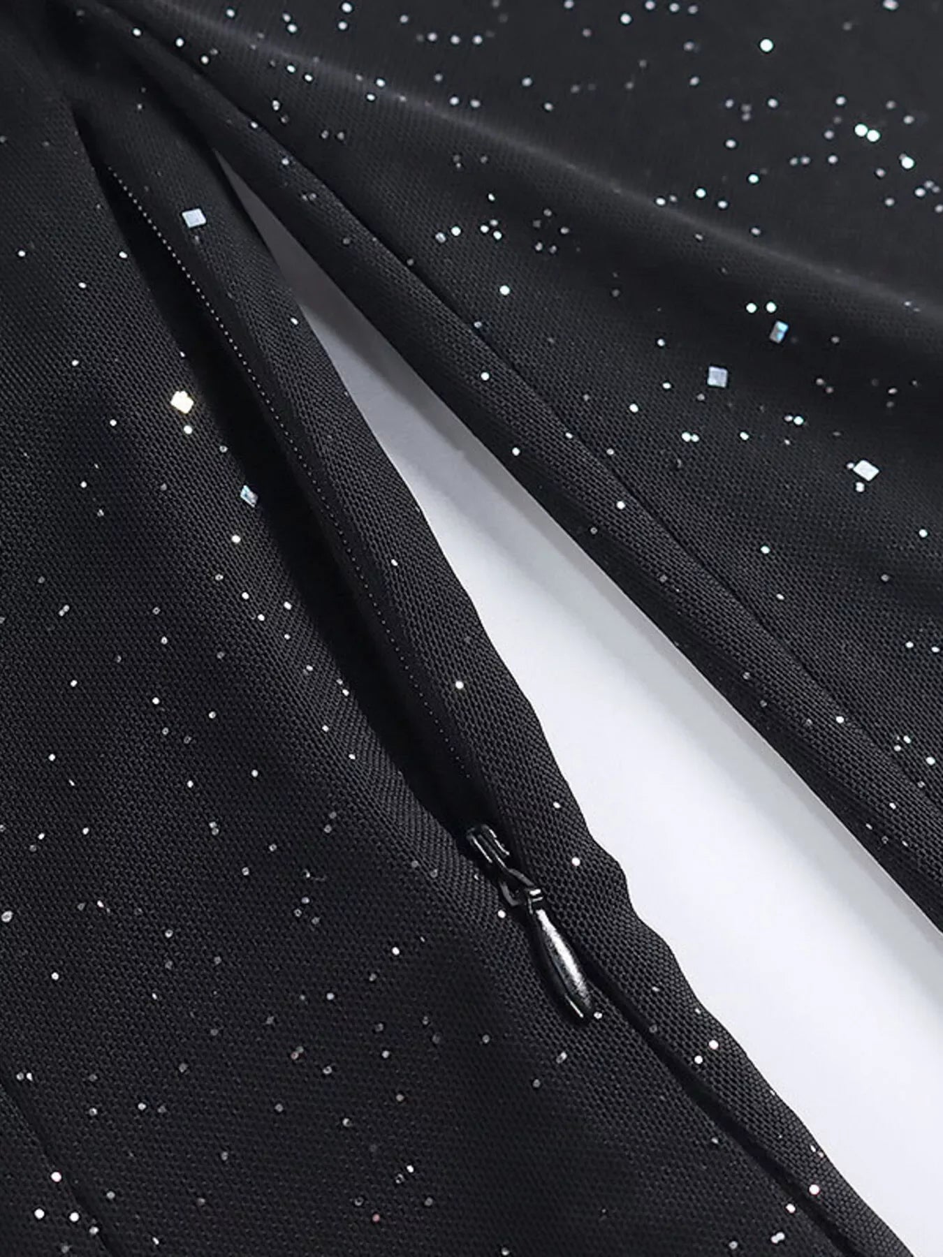 Glitter Mini Dress with Sleeves - Makw Official Site