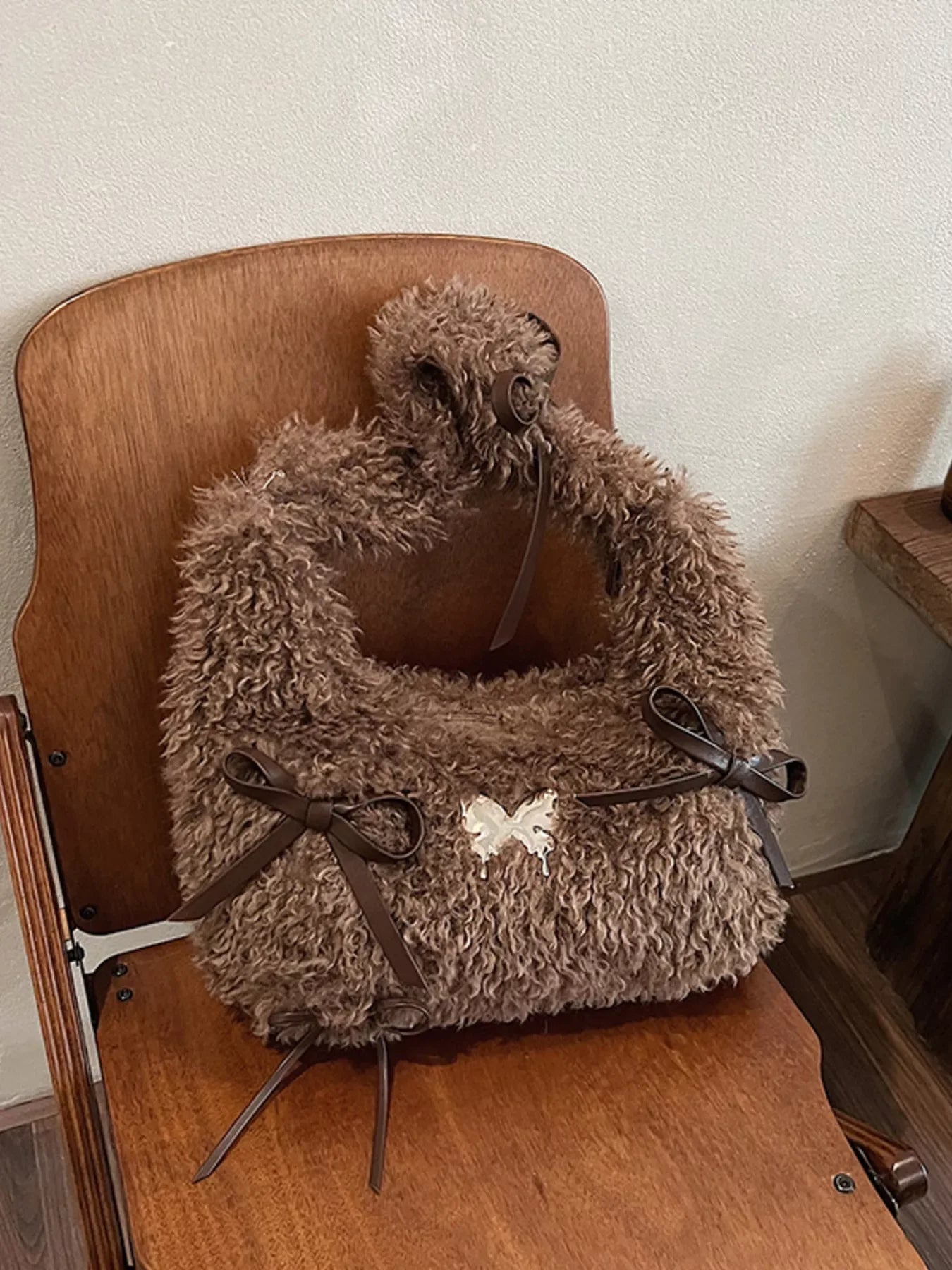Fluffy Bow Shoulder Bag - Makw Official Site